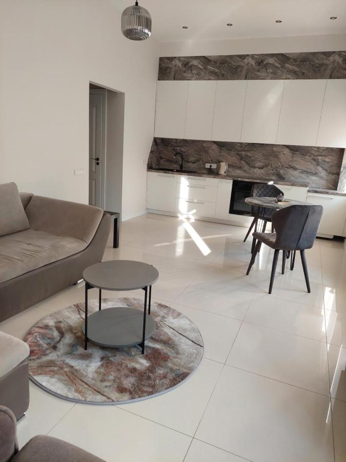 Jono Kalnelio Apartamentai Kłajpeda Zewnętrze zdjęcie